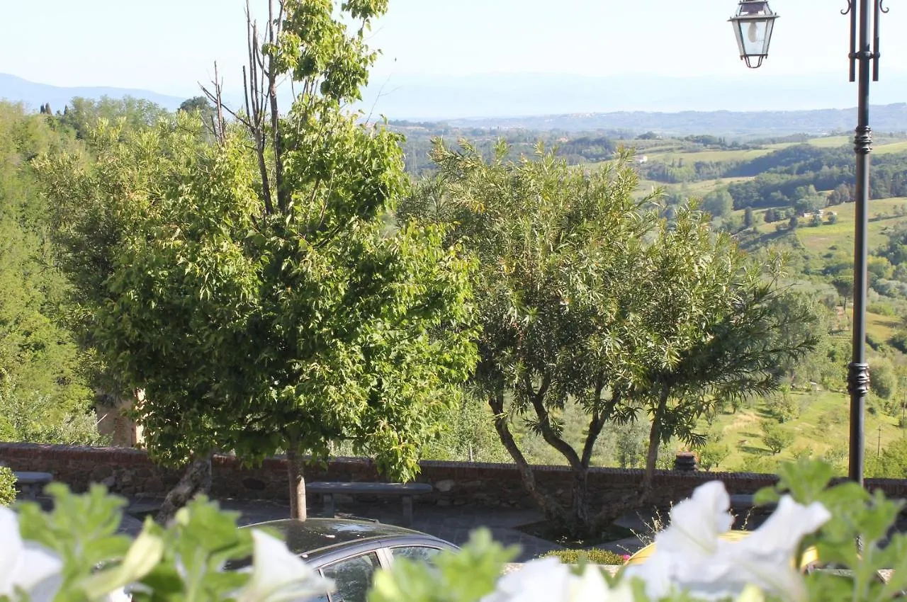 Tuscany Life Terricciola 0*,